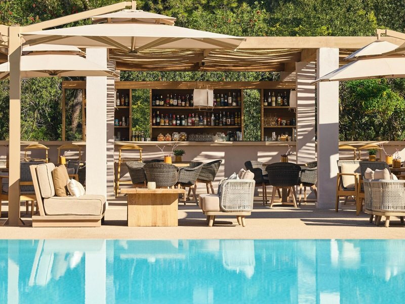 Blau Privilege Porto Petro Beach Resort & Spa 14