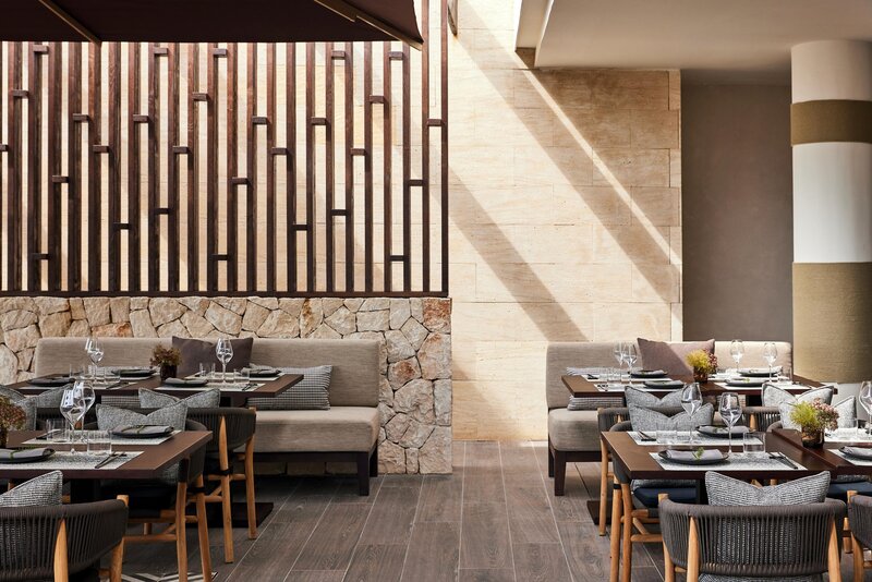 Ikos Porto Petro 271