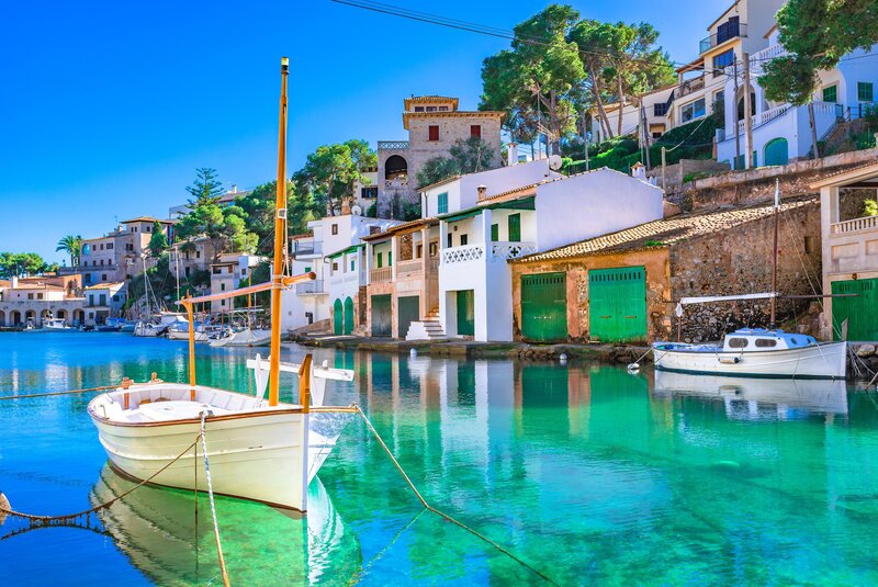 Ikos Porto Petro 323
