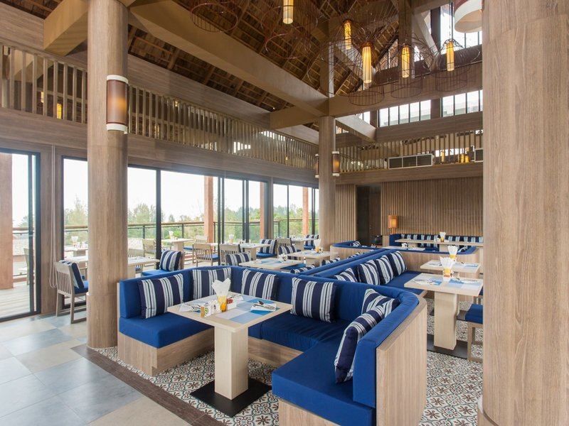 Mai Holiday by Mai Khao Lak 18