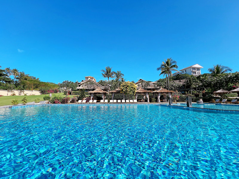 Aroma Beach Resort & Spa 2