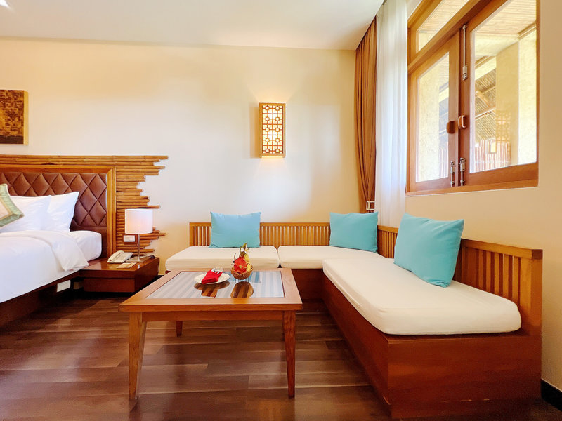 Aroma Beach Resort & Spa 9