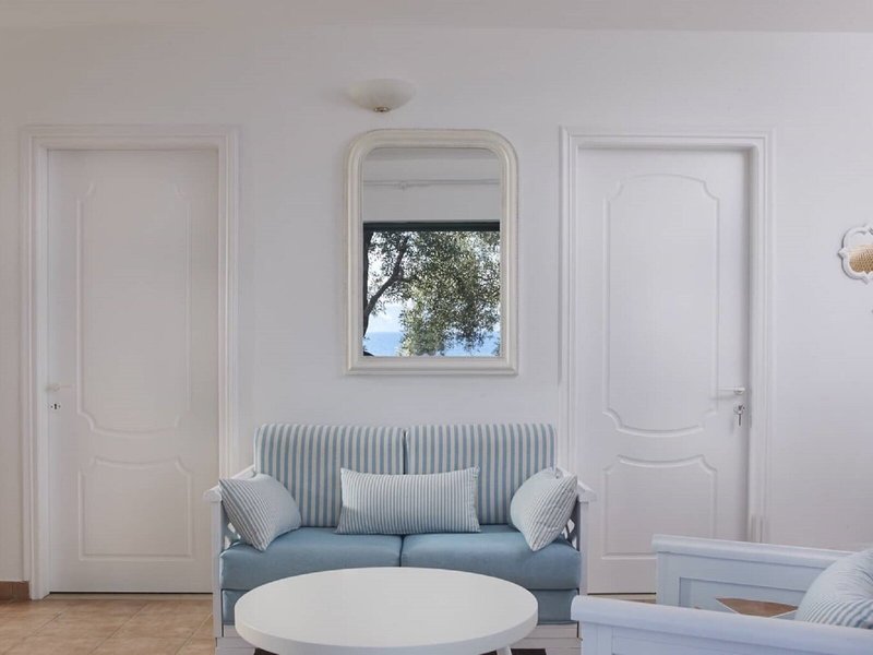 Anassa Mare Villas & Residences 32