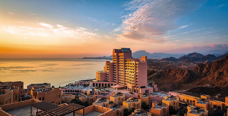 Fairmont Fujairah Beach Resort 1