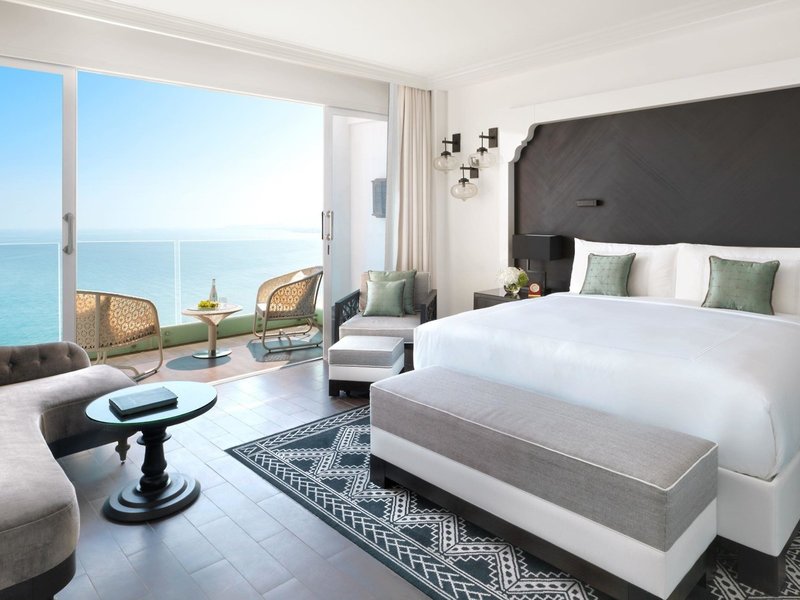 Fairmont Fujairah Beach Resort 40