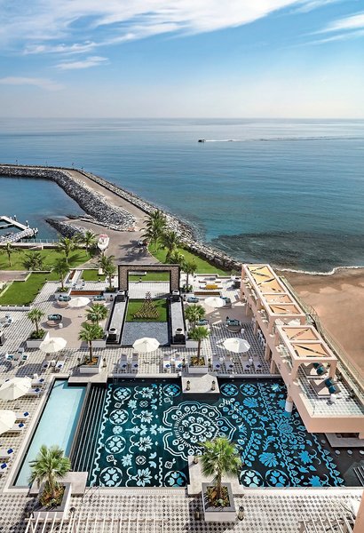 Fairmont Fujairah Beach Resort 11