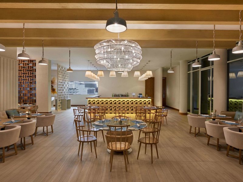 Fairmont Fujairah Beach Resort 13