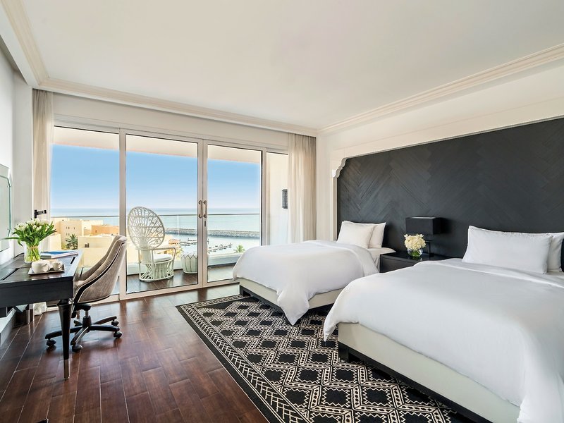 Fairmont Fujairah Beach Resort 6