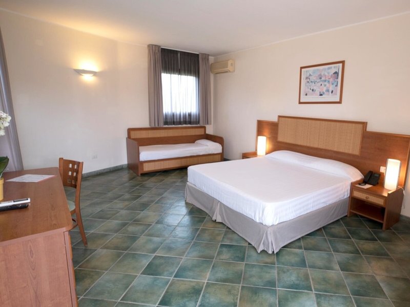 VOI Arenella Resort 40