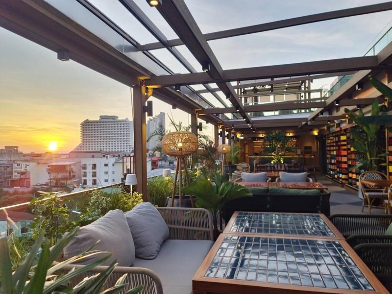 Tribe Hotel 9