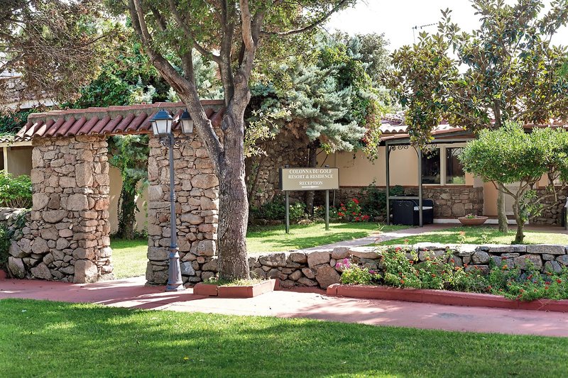 Colonna Hotel Du Golf 9