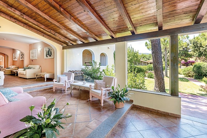 Colonna Hotel Du Golf 11