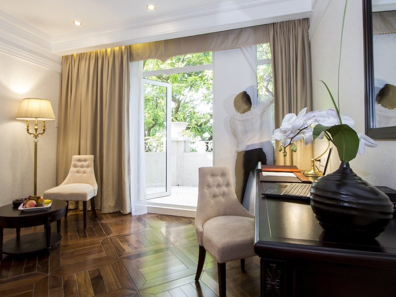 Silk Path Boutique Hanoi 37