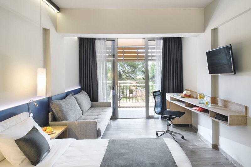 Blue Dolphin 21 - Room Example