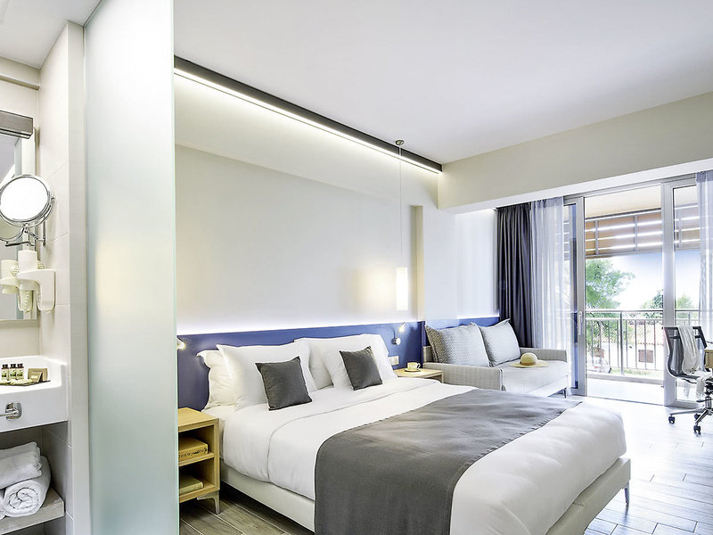 Blue Dolphin Hotel 3