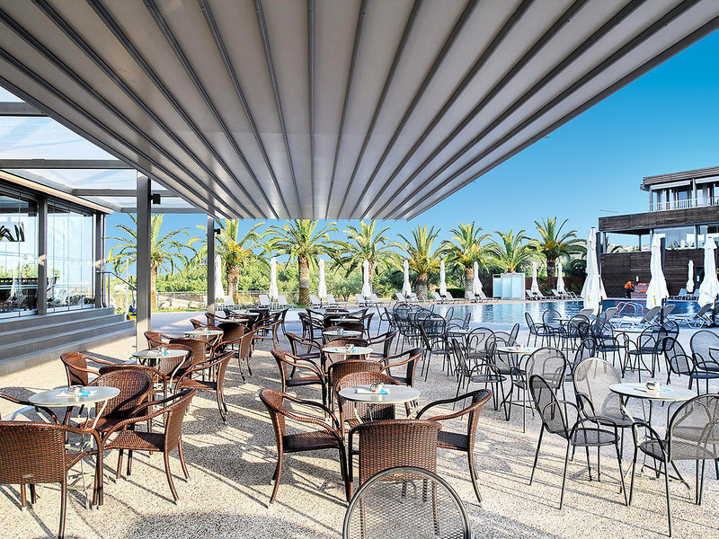 Blue Dolphin Hotel 14