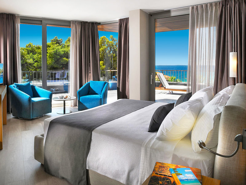 Blue Dolphin Hotel 19