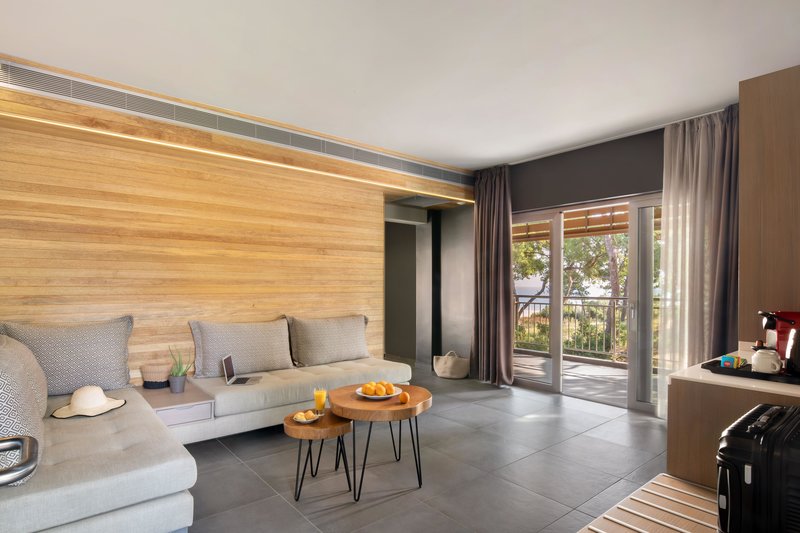 Blue Dolphin Hotel 76