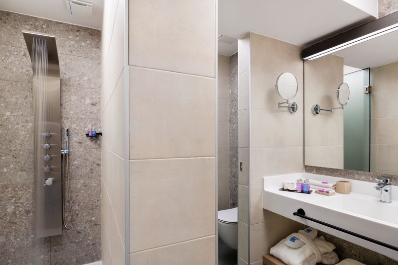 Blue Dolphin Hotel 66