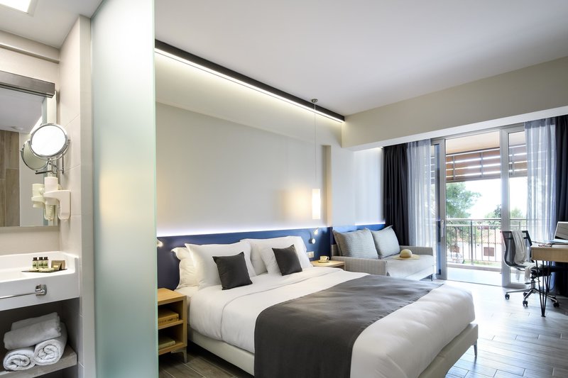 Blue Dolphin Hotel 47