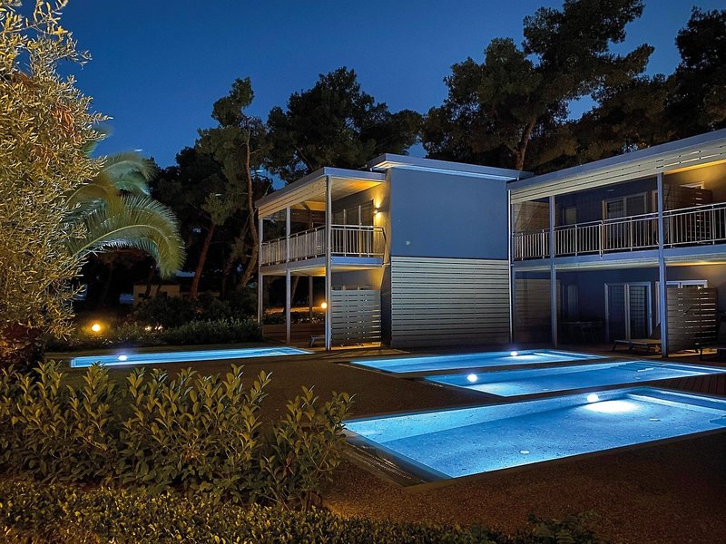 Blue Dolphin Hotel 10