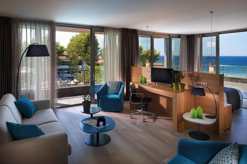 Blue Dolphin Hotel 25