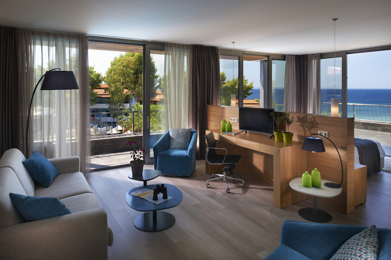 Blue Dolphin Hotel 64
