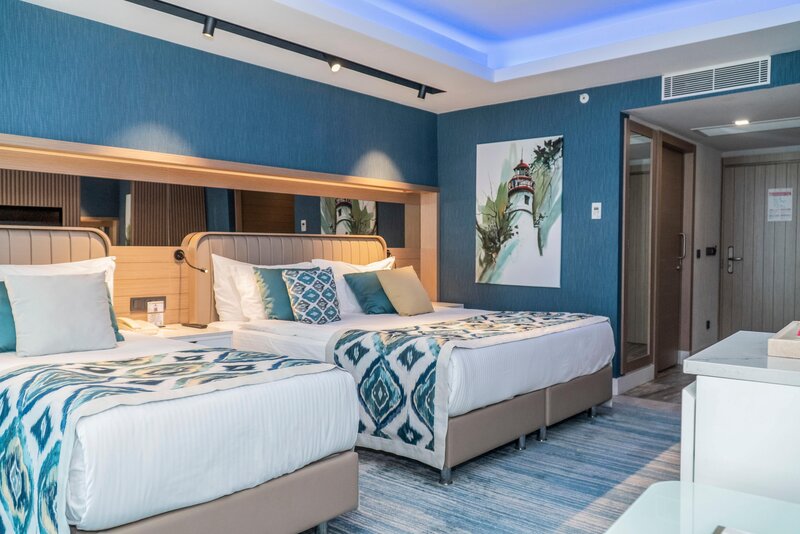 Royal Wings Hotel 42