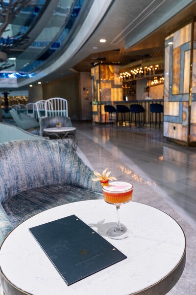 Royal Wings Hotel 69