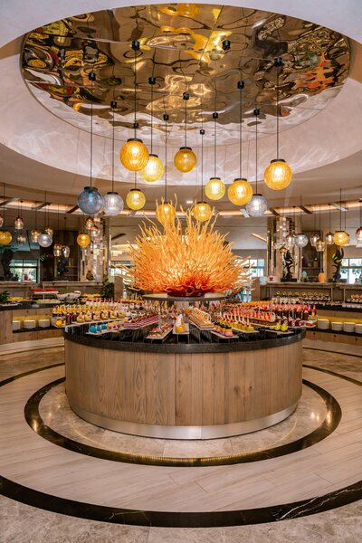 Royal Wings Hotel 74