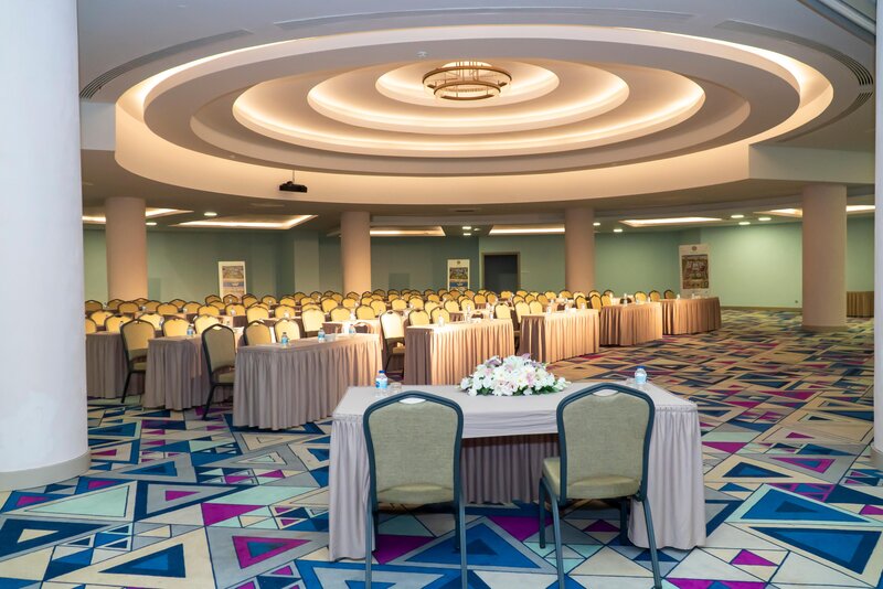 Royal Wings Hotel 101