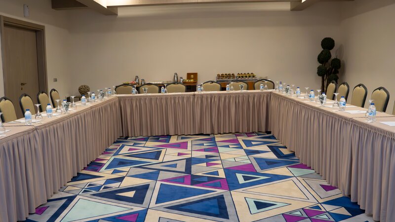 Royal Wings Hotel 103