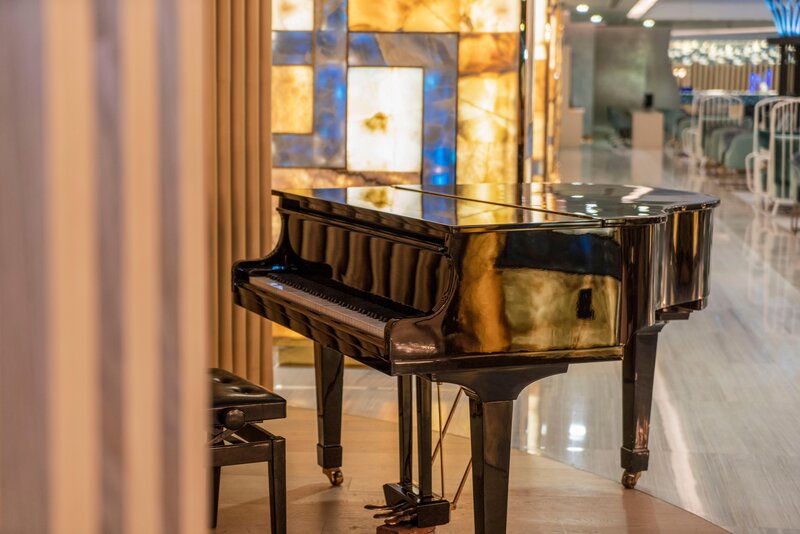 Royal Wings Hotel 17