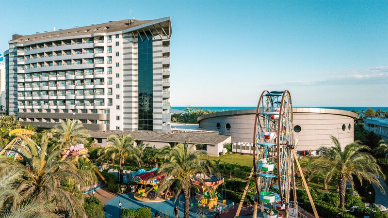 Royal Wings Hotel 32