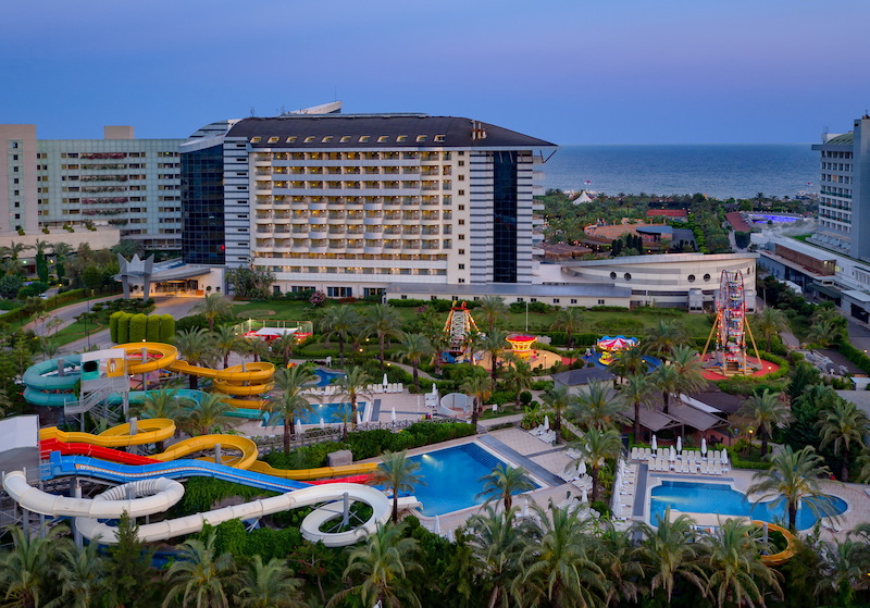 Royal Wings Hotel 55