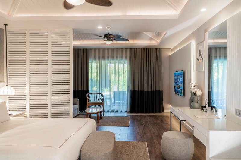 Royal Wings Hotel 12