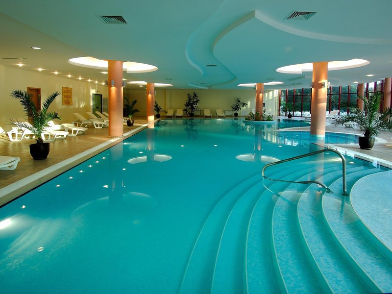 Doubletree by Hilton Varna Golden Sands 8 - Outdoor Pool