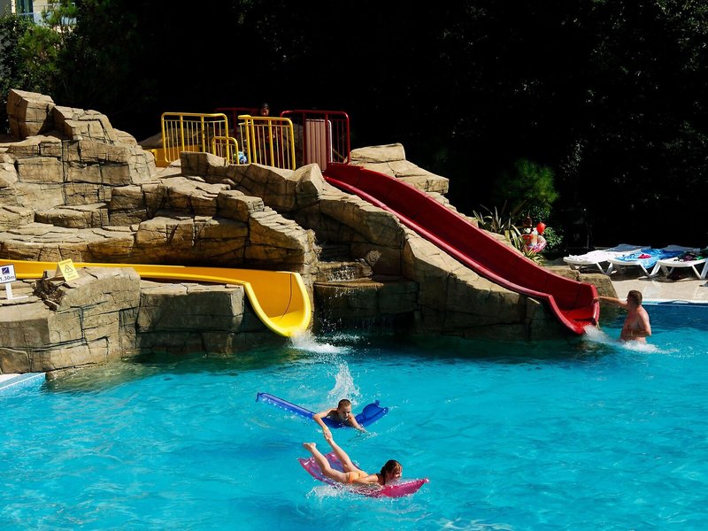 Doubletree by Hilton Varna Golden Sands 10 - Outdoor Pool