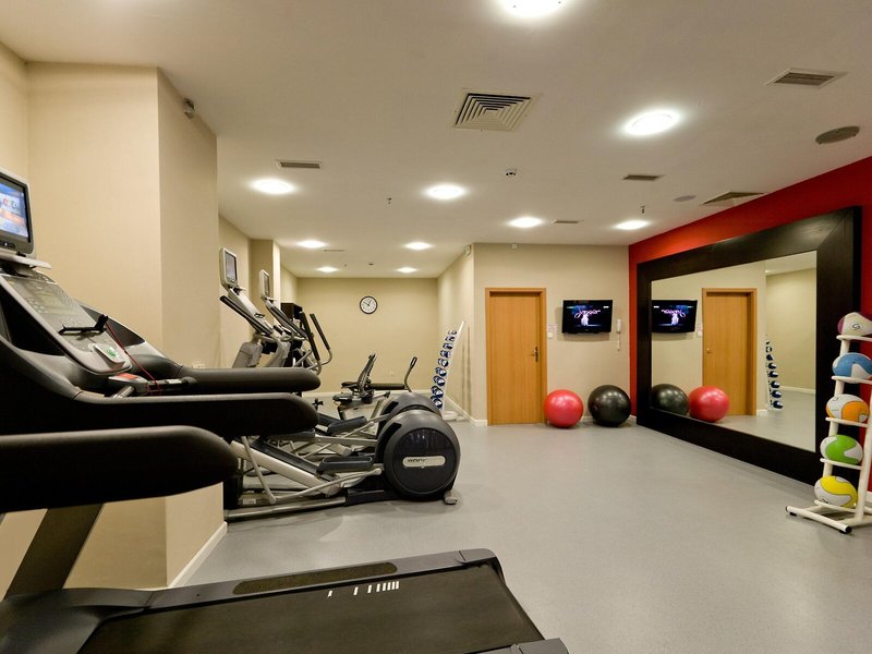 Doubletree by Hilton Varna Golden Sands 19 - Sports and leisure