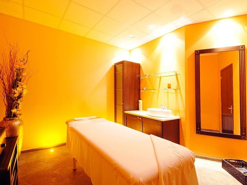 Doubletree by Hilton Varna Golden Sands 29 - Room Example