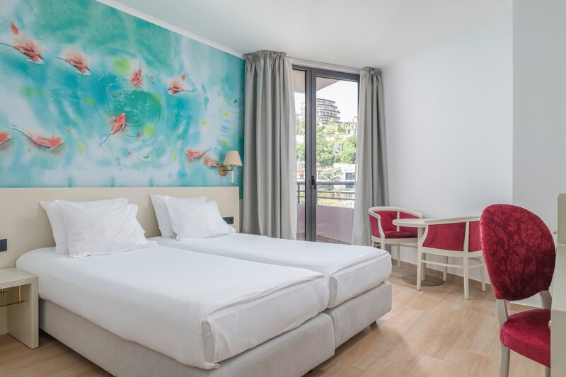 Iberostar Waves Bellevue 12