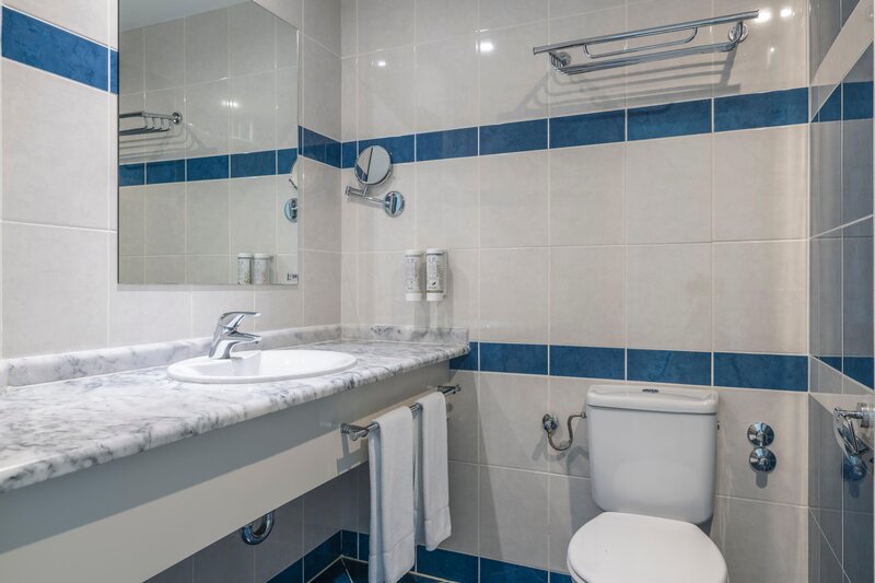 Iberostar Waves Bellevue 14