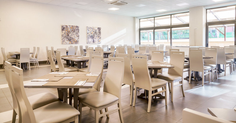 Aparthotel ILUNION Sancti Petri 8