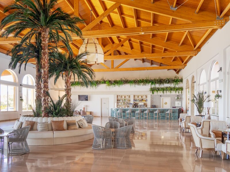 Ilunion Sancti Petri 25