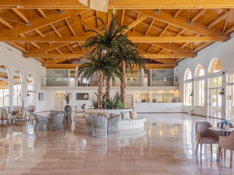 Ilunion Sancti Petri 26