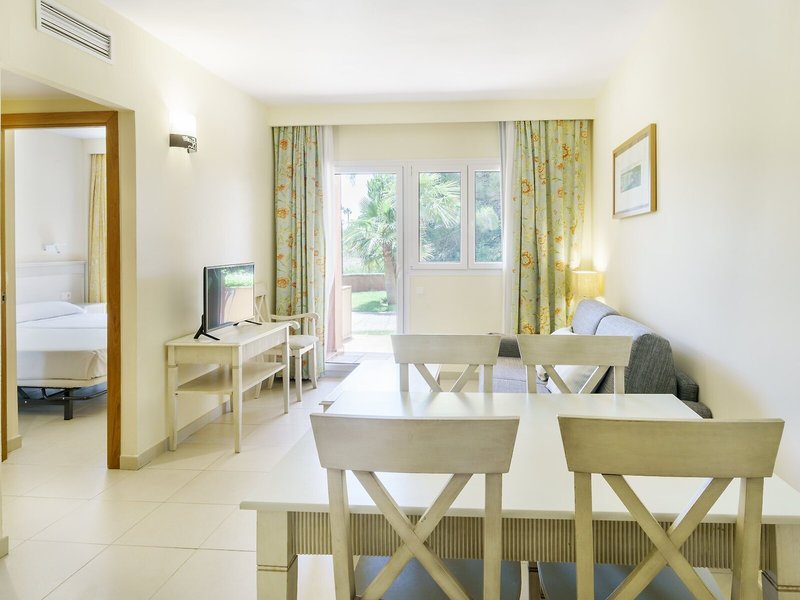 Ilunion Sancti Petri 35