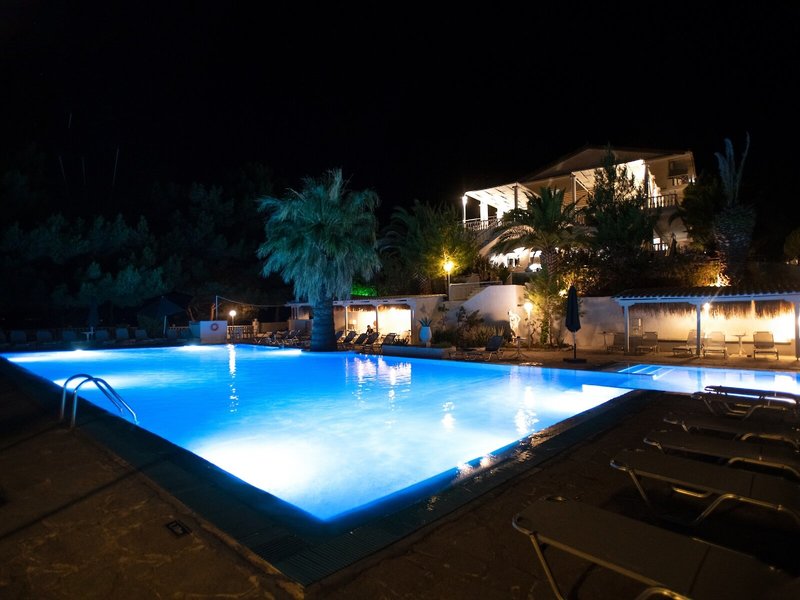 Bianco Olympico Beach Hotel 9