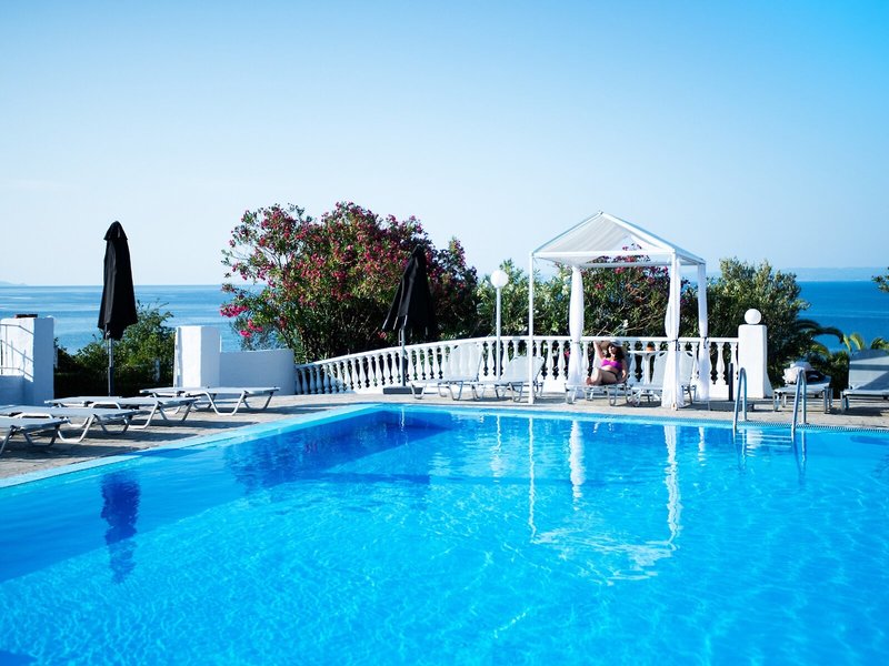 Bianco Olympico Beach Hotel 13