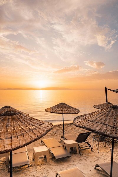 Signature Blue Resort 5