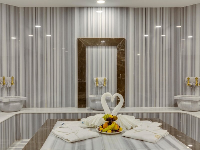 Signature Blue Resort 23